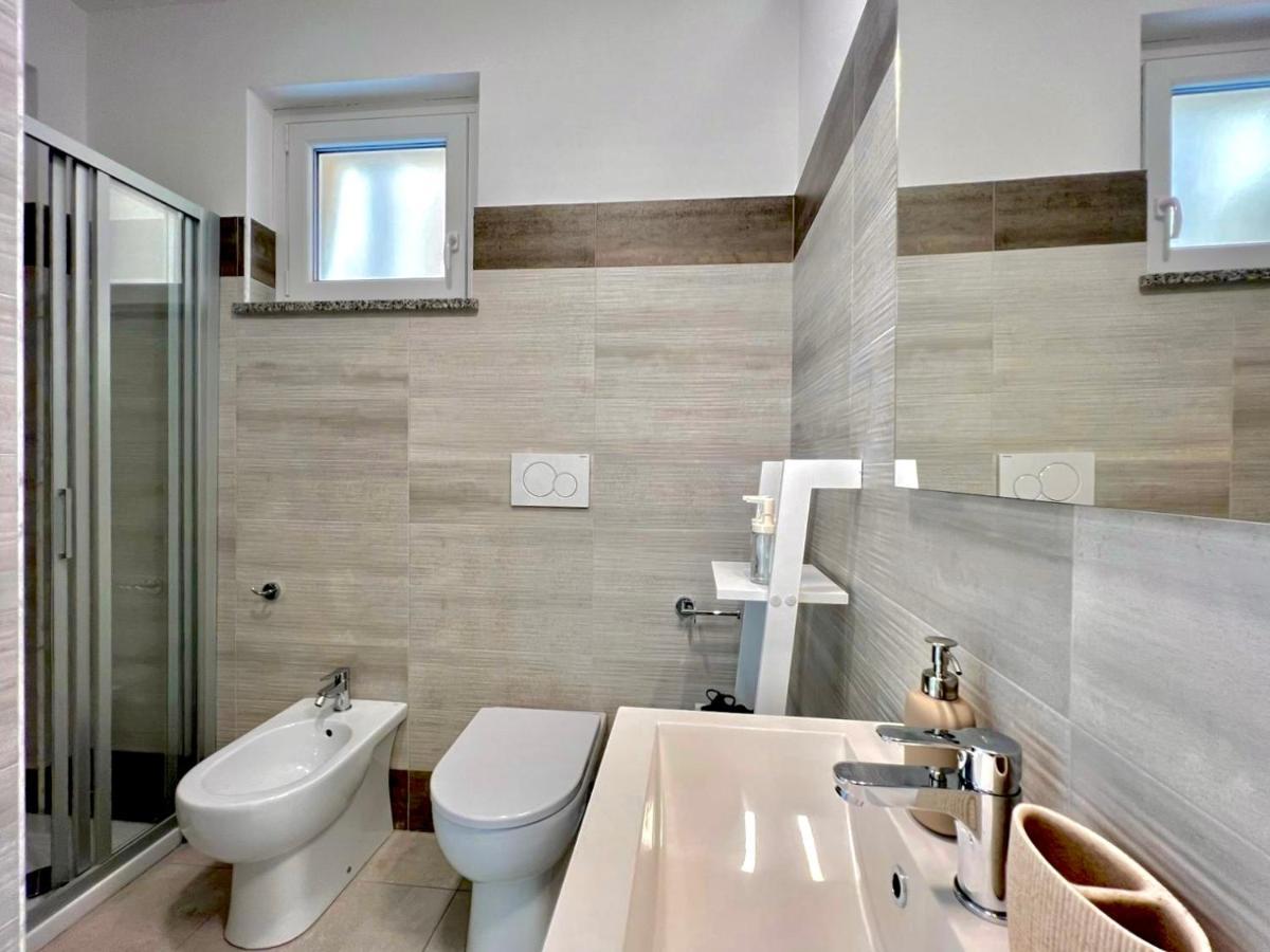 Naiade Apartment - Parcheggio Privato Coperto Incluso Isola di Liri Buitenkant foto